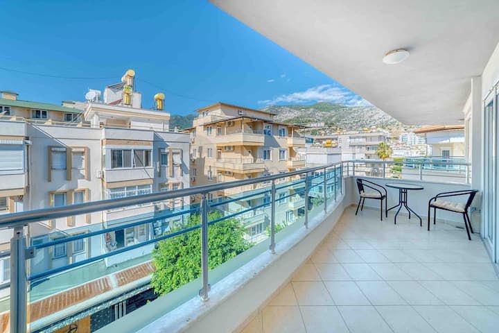 Пентхаус 3+1 в сердце Алании в районе Клеопатра