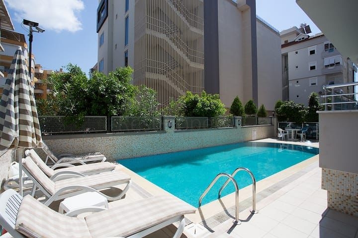 Пентхаус 3+1 в сердце Алании в районе Клеопатра