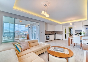 Просторная квартира 4+1 с мебелью и техникой в престижном районе Оба