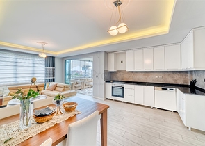 Просторная квартира 4+1 с мебелью и техникой в престижном районе Оба