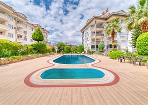 Просторная квартира 4+1 с мебелью и техникой в престижном районе Оба