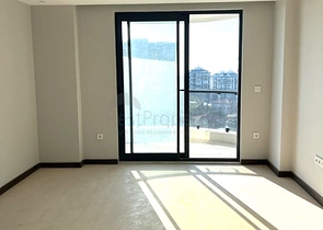 Двухкомнатная квартира в новом жилом комплексе в Махмутларе