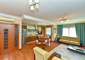 Трехкомнатная квартира на первой береговой линии под ВНЖ