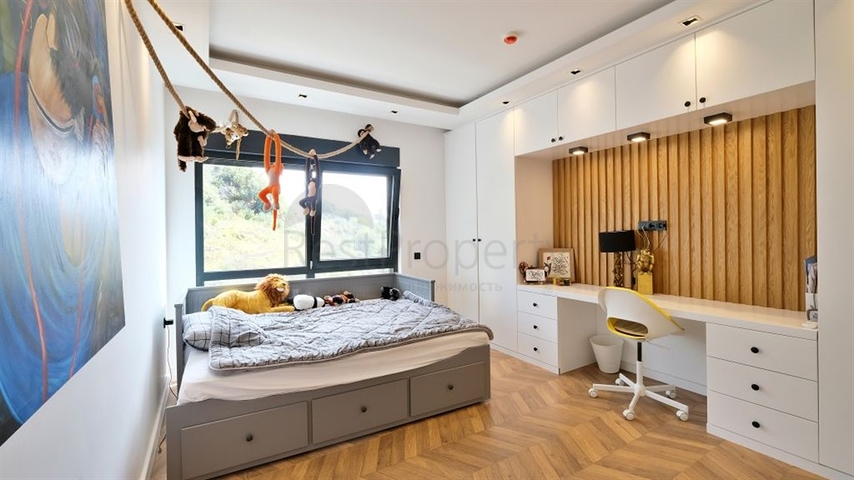 Роскошная вилла 5+1 с захватывающим видом