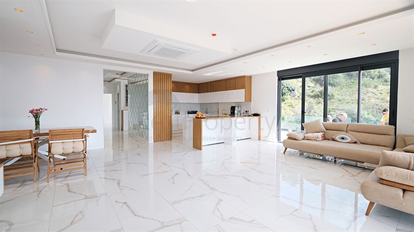 Роскошная вилла 5+1 с захватывающим видом