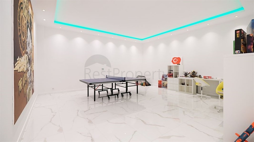 Роскошная вилла 5+1 с захватывающим видом