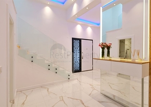 Роскошная вилла 5+1 с захватывающим видом