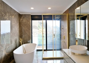 Роскошная вилла 5+1 с захватывающим видом