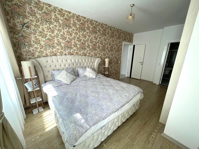 Трехкомнатная квартира в 250 м от моря в районе Кестель