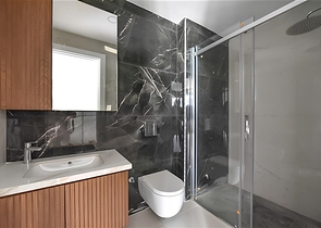 Роскошная квартира с тремя спальнями для большой семьи 