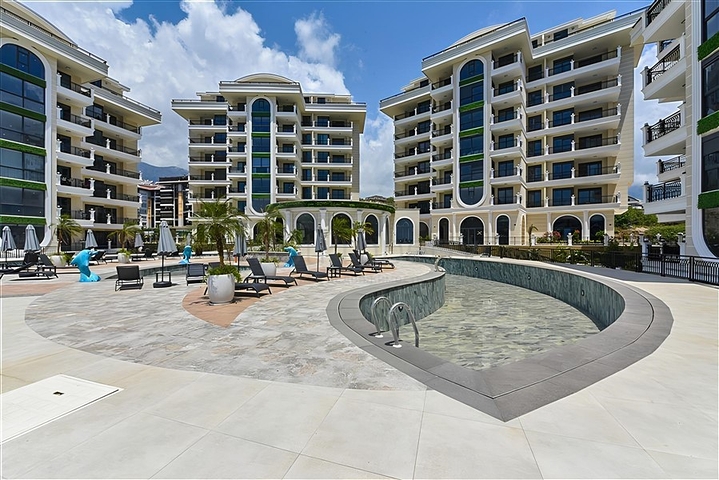 Светлая и просторная квартира в современном жилом комплексе в районе Оба