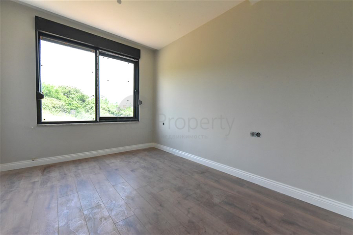 Просторная квартира 4+1 в отличной локации в Оба