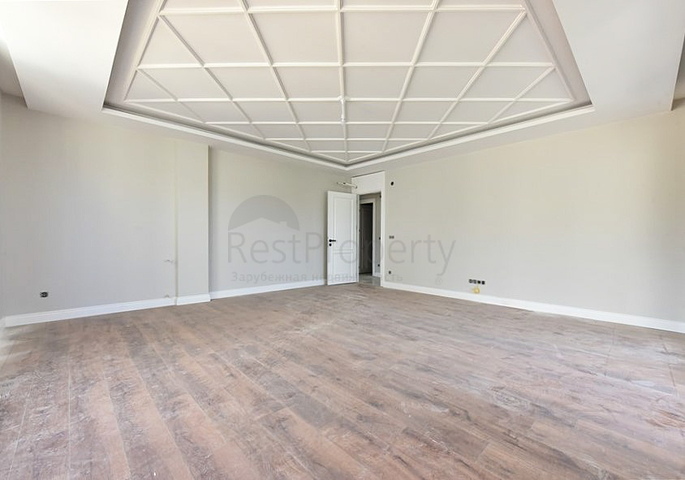 Просторная квартира 4+1 в отличной локации в Оба