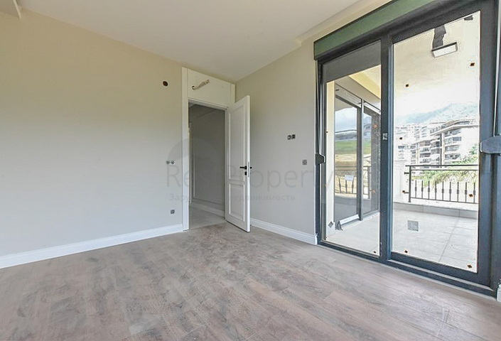 Просторная квартира 4+1 в отличной локации в Оба