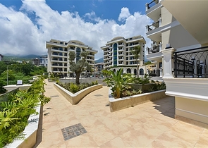 Просторная квартира 4+1 в отличной локации в Оба