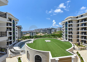 Просторная квартира 4+1 в отличной локации в Оба