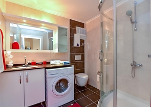 Трехкомнатная квартира в 150 метрах от моря