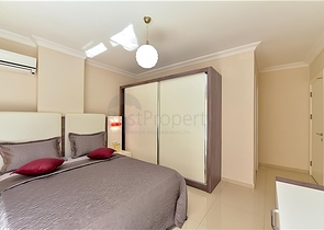 Трехкомнатная квартира в 150 метрах от моря