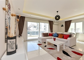 Трехкомнатная квартира в 150 метрах от моря