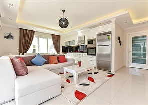 Трехкомнатная квартира в 150 метрах от моря