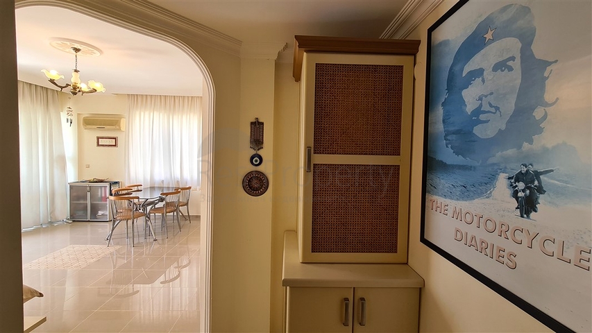 Квартира 1+1 большой площади в центре Алании