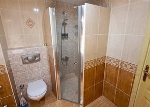 Квартира 1+1 большой площади в центре Алании