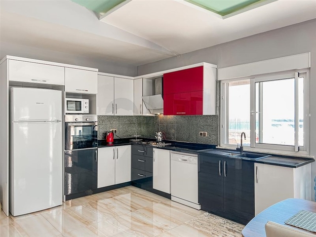 Пентхаус 3+1 с видом на море