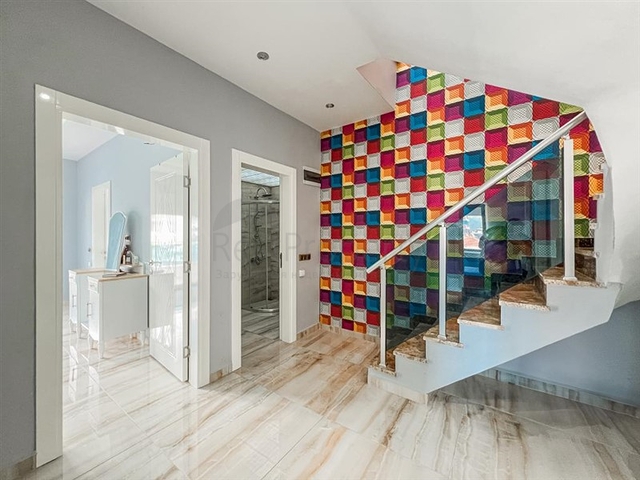 Пентхаус 3+1 с видом на море