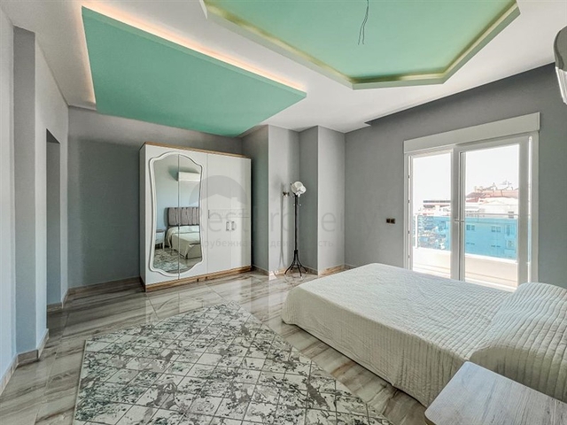 Пентхаус 3+1 с видом на море