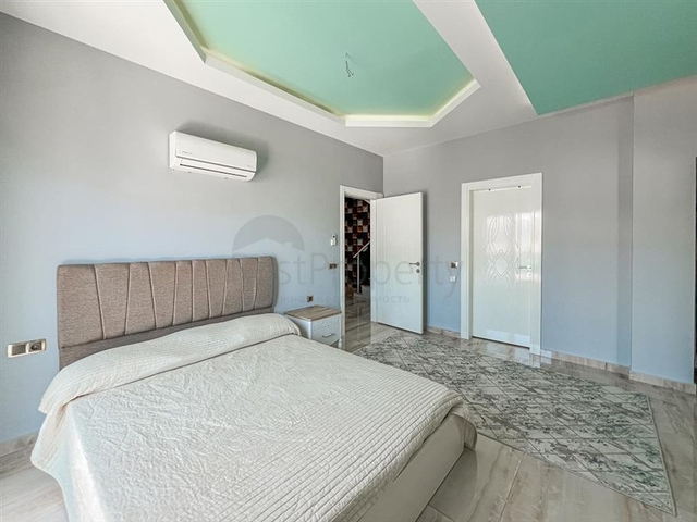 Пентхаус 3+1 с видом на море