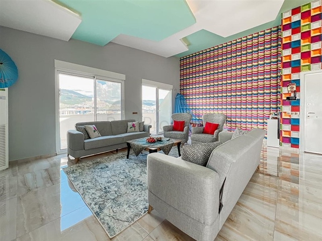 Пентхаус 3+1 с видом на море