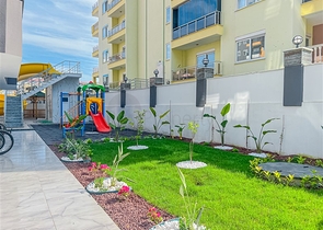 Трехкомнатная квартира в пешей доступности от моря