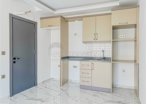 Трехкомнатная квартира в пешей доступности от моря