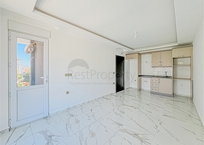 Трехкомнатная квартира в пешей доступности от моря