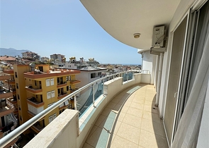 Просторная квартира в районе Джикджилли