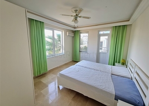 Просторная квартира в районе Оба