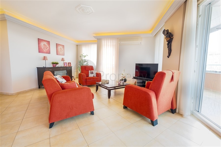 Уютная трехкомнатная квартира с захватывающим видом