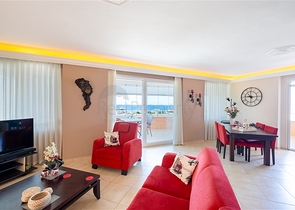 Уютная трехкомнатная квартира с захватывающим видом