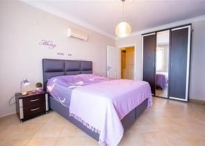 Уютная трехкомнатная квартира с захватывающим видом