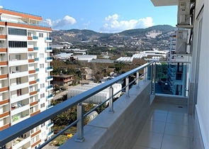 Двухкомнатная квартира в 550 м от моря