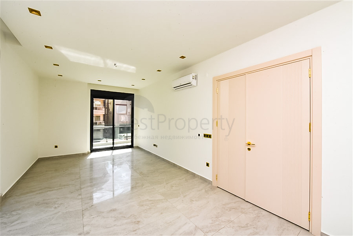 Квартира 2+1 в комплексе премиум класса в центре Алании 