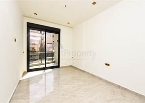 Квартира 2+1 в комплексе премиум класса в центре Алании 