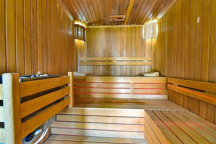 Вилла с видом на Средиземное море и Аланийскую крепость