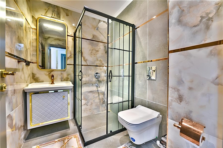 Вилла с видом на Средиземное море и Аланийскую крепость