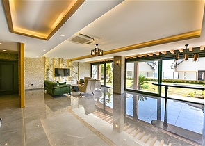 Вилла с видом на Средиземное море и Аланийскую крепость