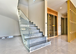 Вилла с видом на Средиземное море и Аланийскую крепость