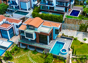 Вилла с видом на Средиземное море и Аланийскую крепость