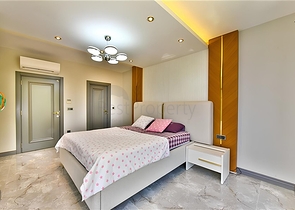 Вилла с видом на Средиземное море и Аланийскую крепость