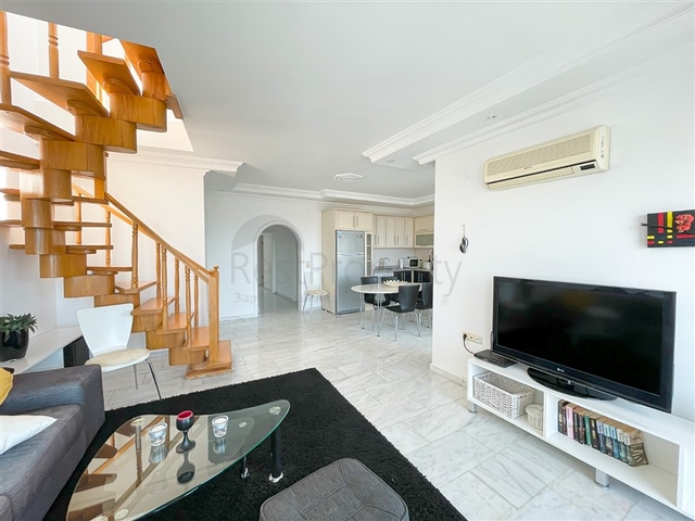 Пентхаус 3+1 в Тосмуре под ВНЖ