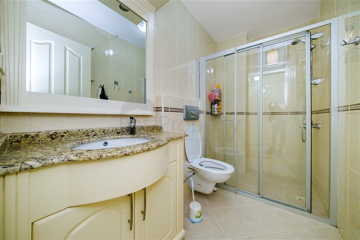 Меблированная вилла планировкой 4+1 в районе Каргыджак